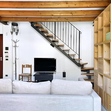 Ur-nest Giuseppe Ceneri *